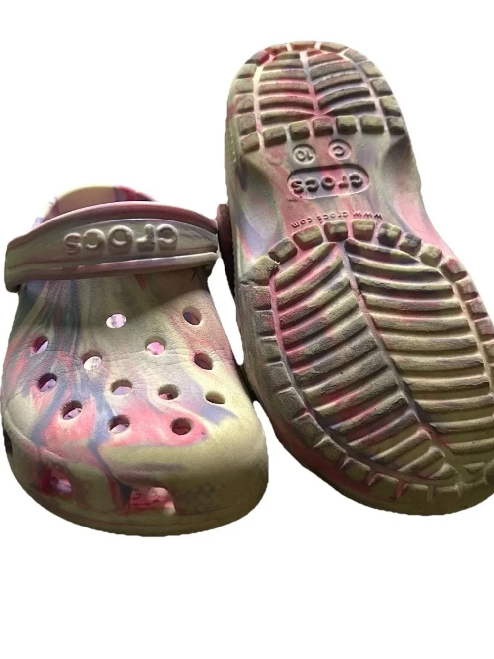 CROCS comfortable slip